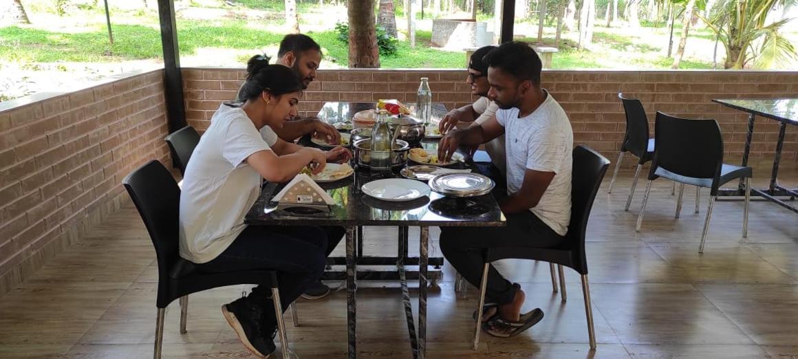 Cosmic Connect Trails Kabini Antharasanthe 外观 照片