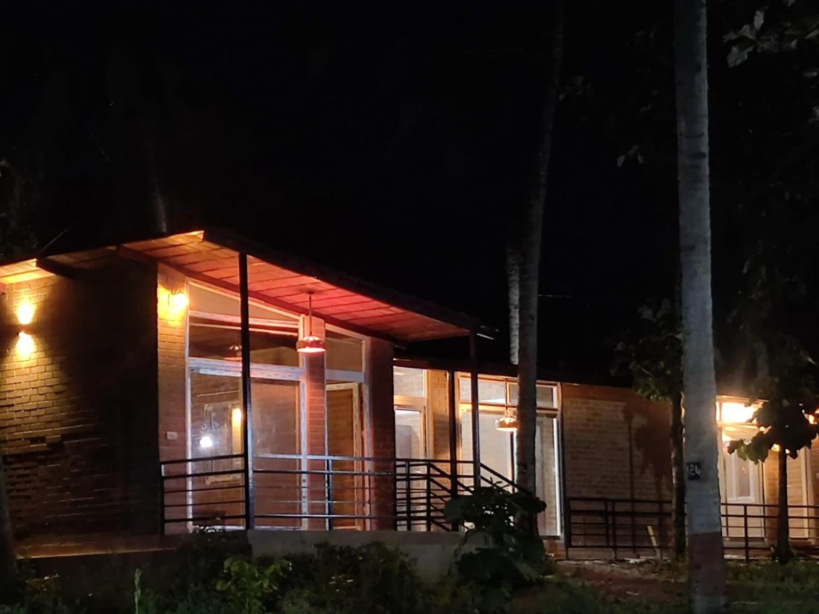 Cosmic Connect Trails Kabini Antharasanthe 外观 照片